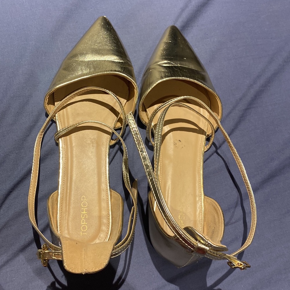✨ Topshop gold✨ pointy shoes with adjustable strap pearl detail size AU 9 - Picture 9 of 10